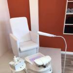 The pedicure chair on its plastered plinth