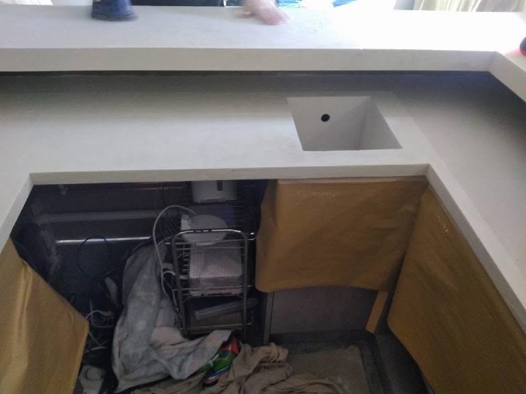 The sink formed straight into the MicroCement top