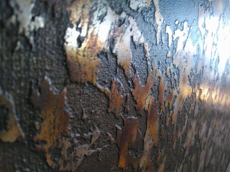 The same finish close up, the foil catching the light off the high points