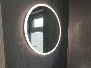 Bathroom Refurb Straight Over the Tiles