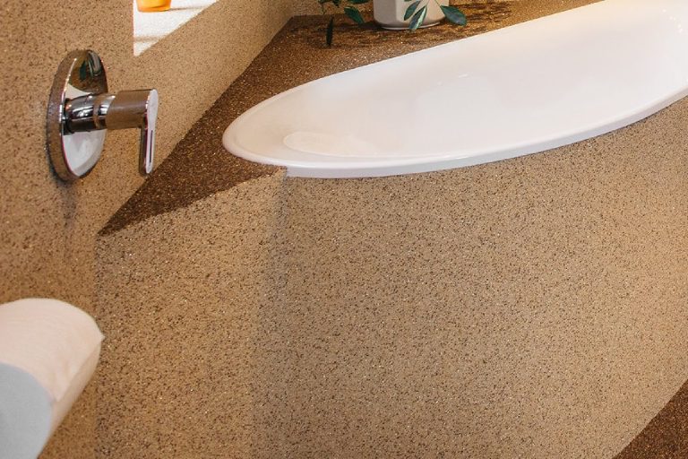 The bath meeting the crystal quartz floor