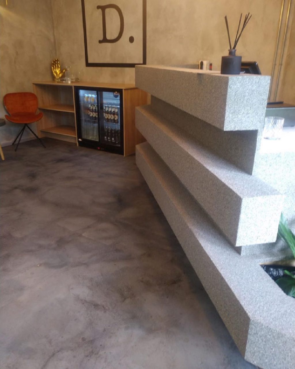 The stepped bespoke counter in Crystal Quartz with glitter