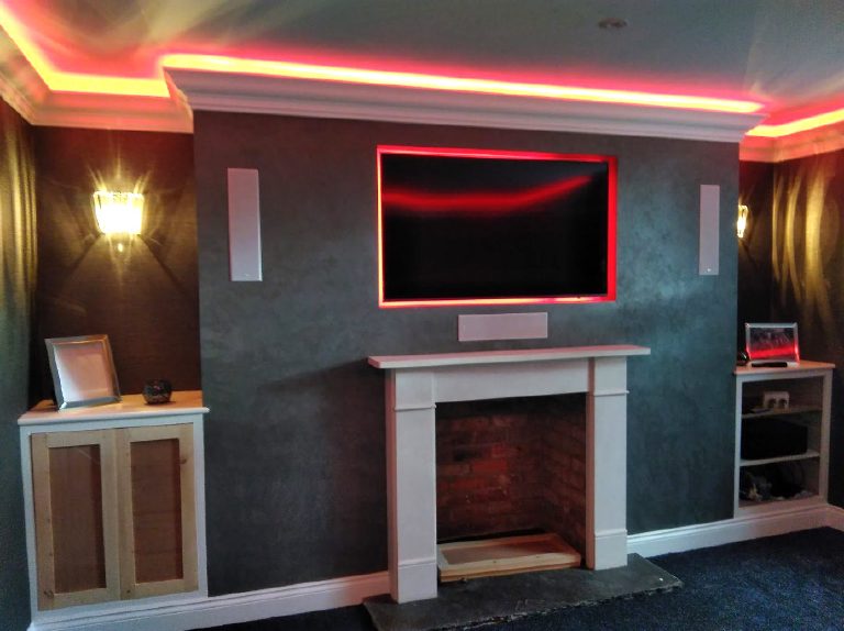 Home Cinema Feature Wall