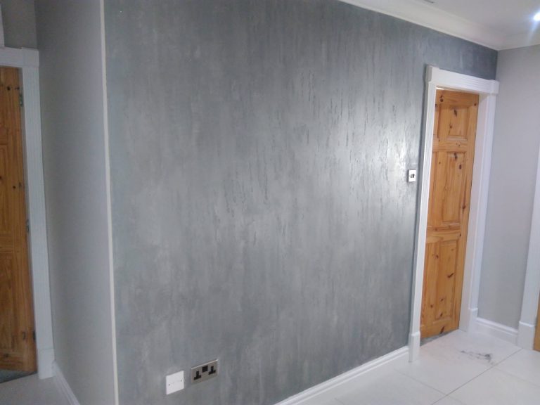 The finished feature wall in the hall