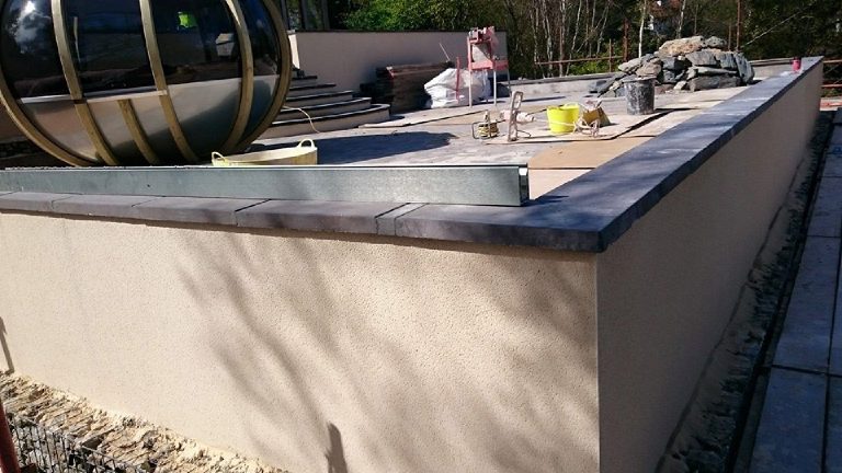 Garden Walls in Weber Rend