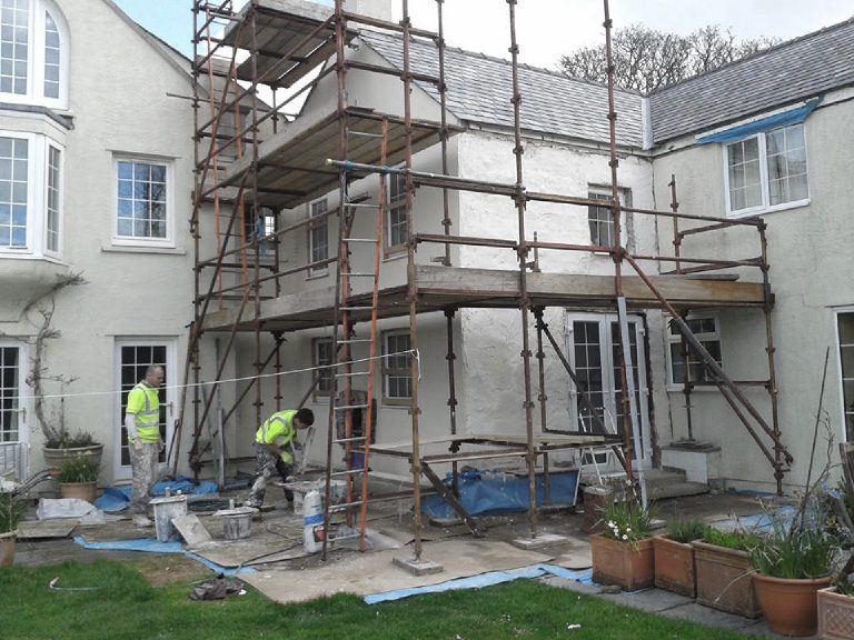 Application of Lime thin coat render