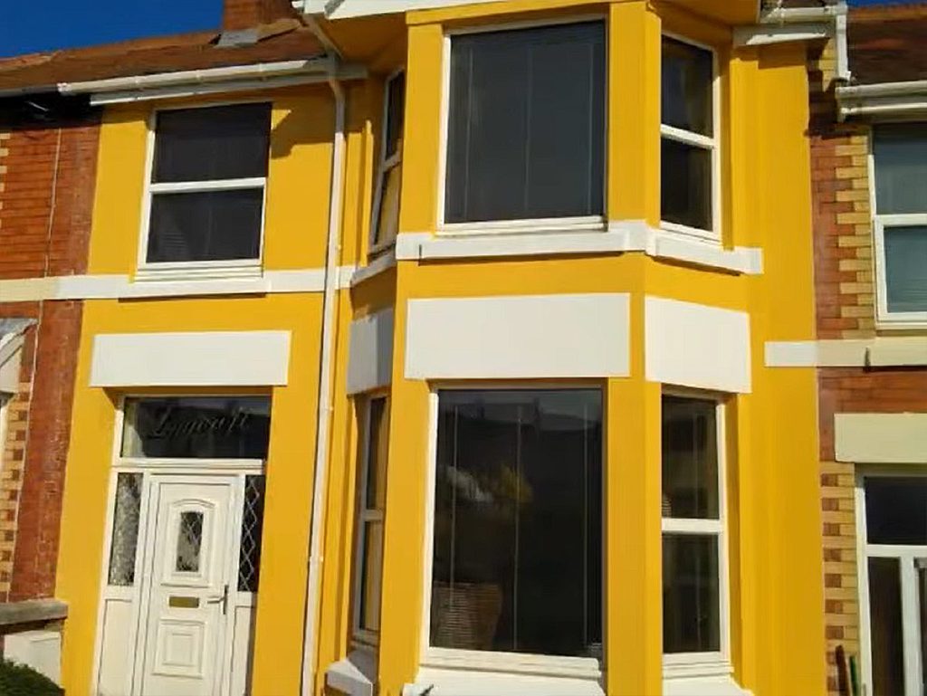 Lyncroft after re-rendering and painting