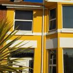 Lyncroft exterior detail