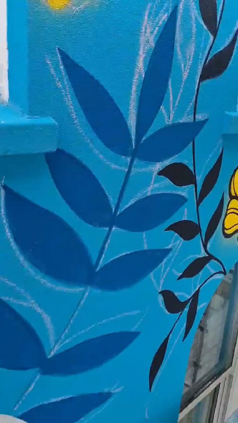 Close view of leaf shapes painted over the render with pale guide lines around them